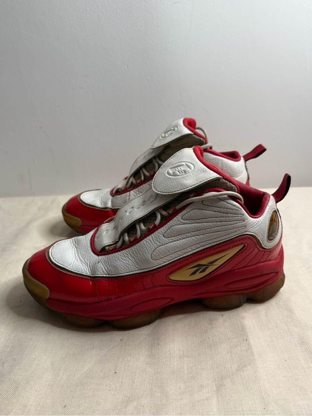 Reebok Allen Iverson Legacy Mid Leather Basketball Shoes Sz 10,5 CN8406 RARE